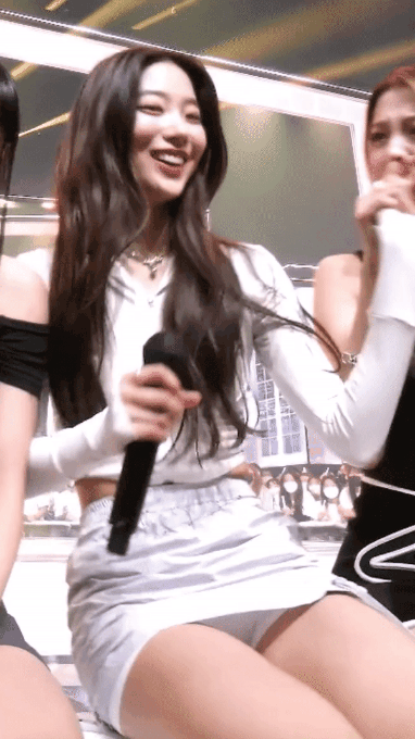 fb466e5ad881a2947d4636504f32f769.gif