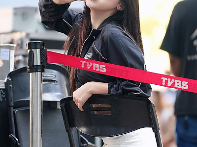 UD_le_dahye_3539542104936735340_642221341_2025_ 1_ 7_.jpg