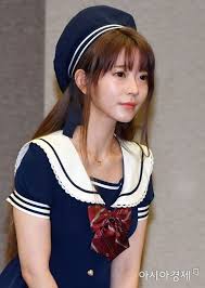 유리사