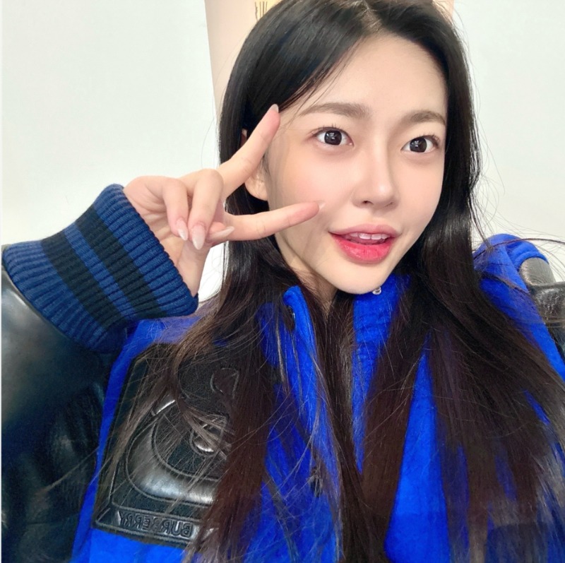 멀리서보아야안보입니다.