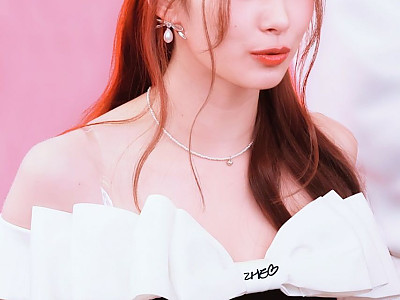 981061468_nq3xcUYA_CB7W1hTObSeRj8Zr.jpg