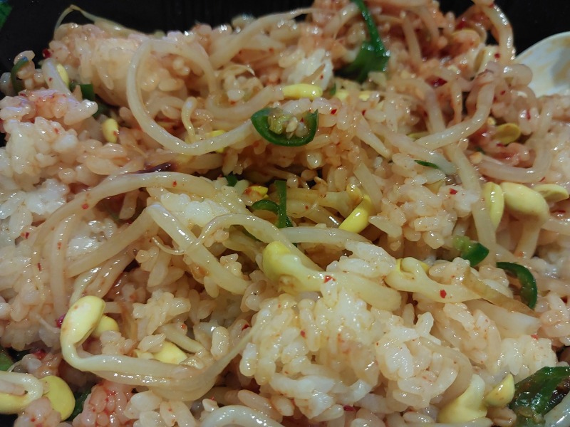 콩나물밥 + 김치콩나물국 ㅅㅅ