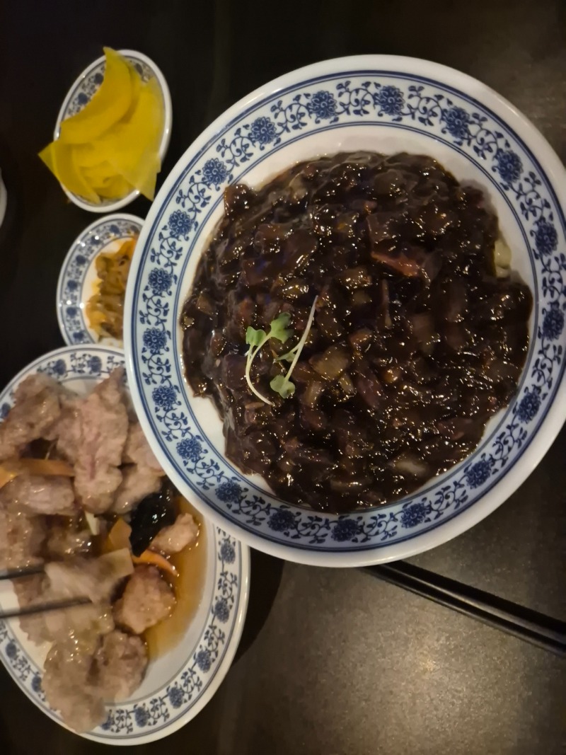 결국 이게 점심인건지 저녁인건지