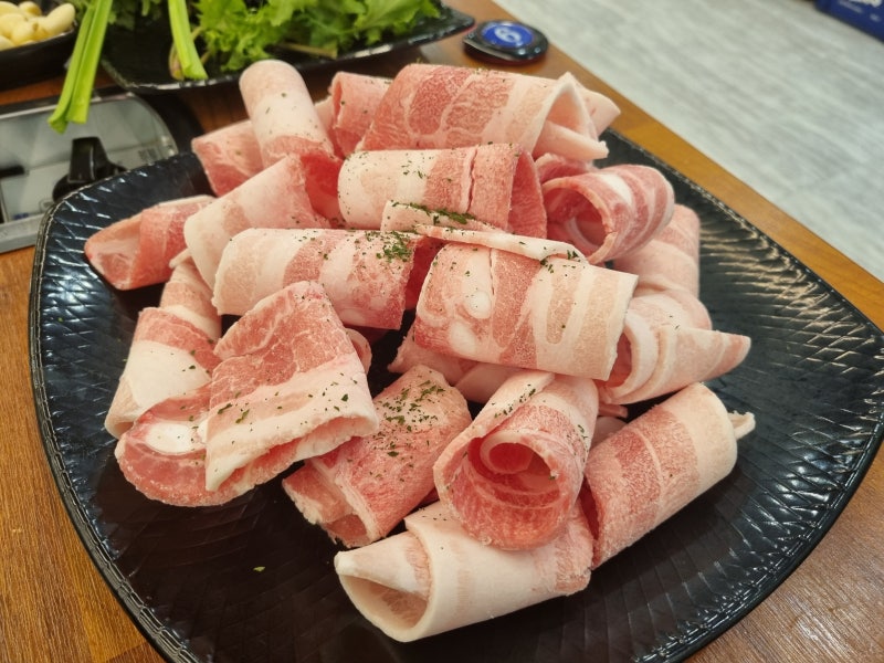 대패가 엄청 떙기네요...ㄷㄷㄷ