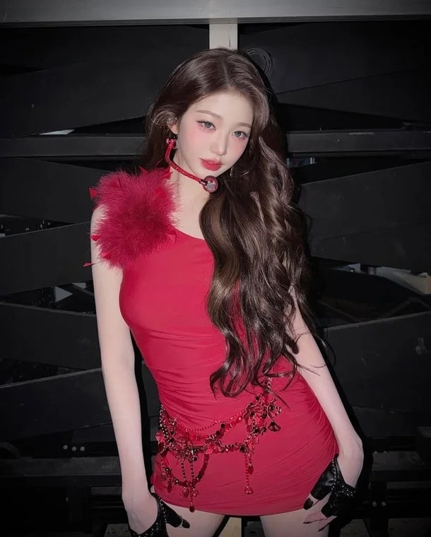 장원영 진짜 개이쁘네 ㄷㄷ