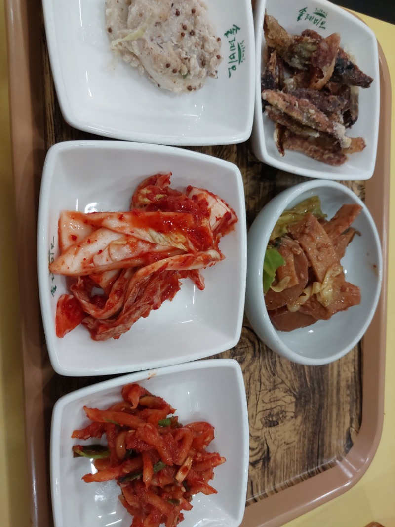 맛점 입니다 돌솥