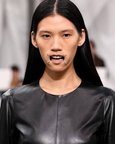 메종 마르지엘라 액세서리 신상