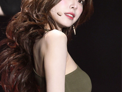 87b1d054-d9bb-4de6-8877-9dbe6cb24712_GabAoN8bgAAeGZK.jpg