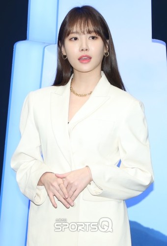 유라