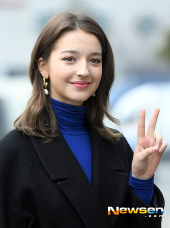8221dfd8df8004ffa11f427fa94f3722_ZBop9ldm_1ce586c296fdeb1df655e136da0eb7716e433090.jpg