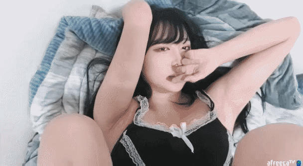 982bd2686f1d5c4d78ec1b3418b4d4f9_APr8R7gV_744fcc5d18fd42964df4750d78f98daecb07952c.gif