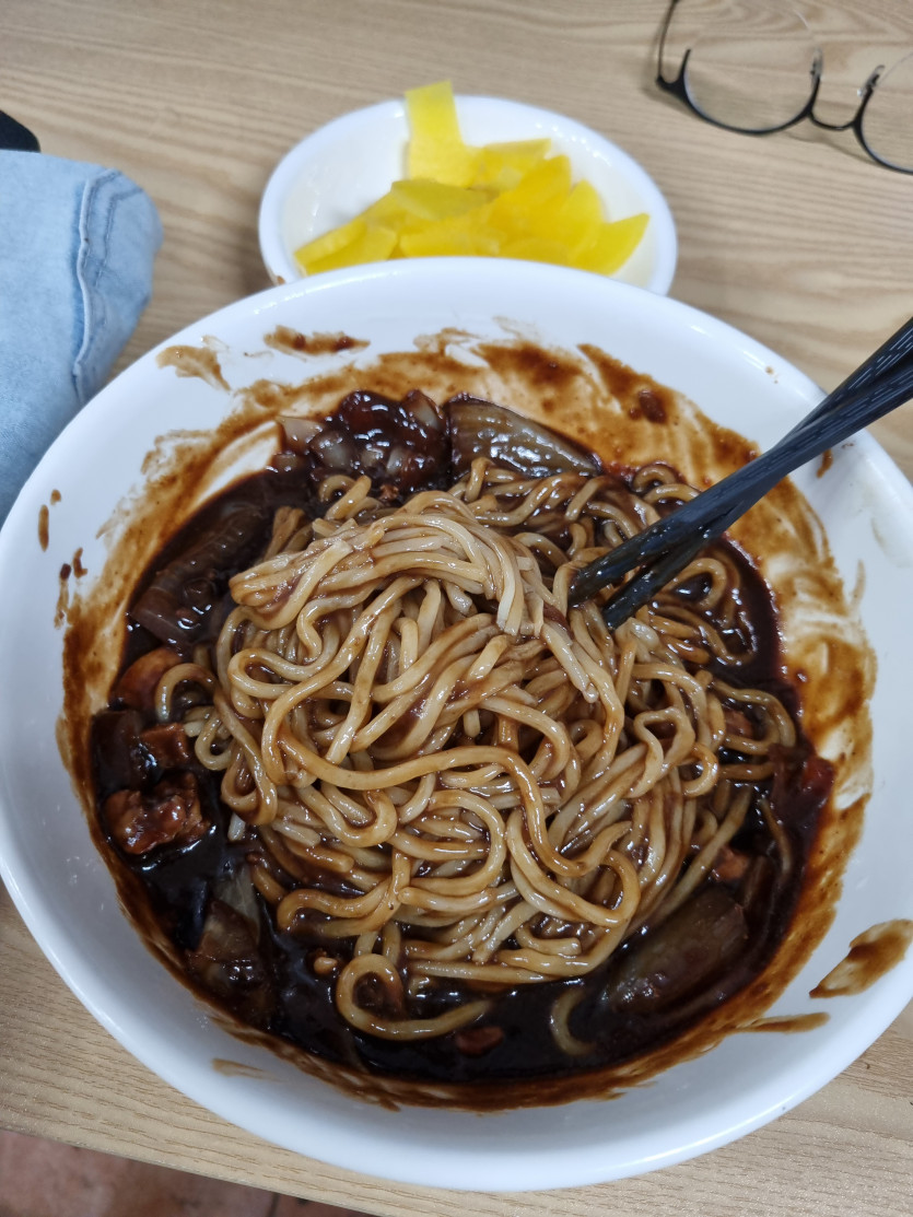 천원 짜장면 ㅋ