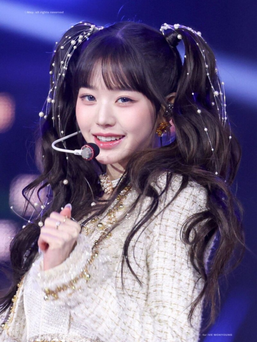 이제 한여름이네요.