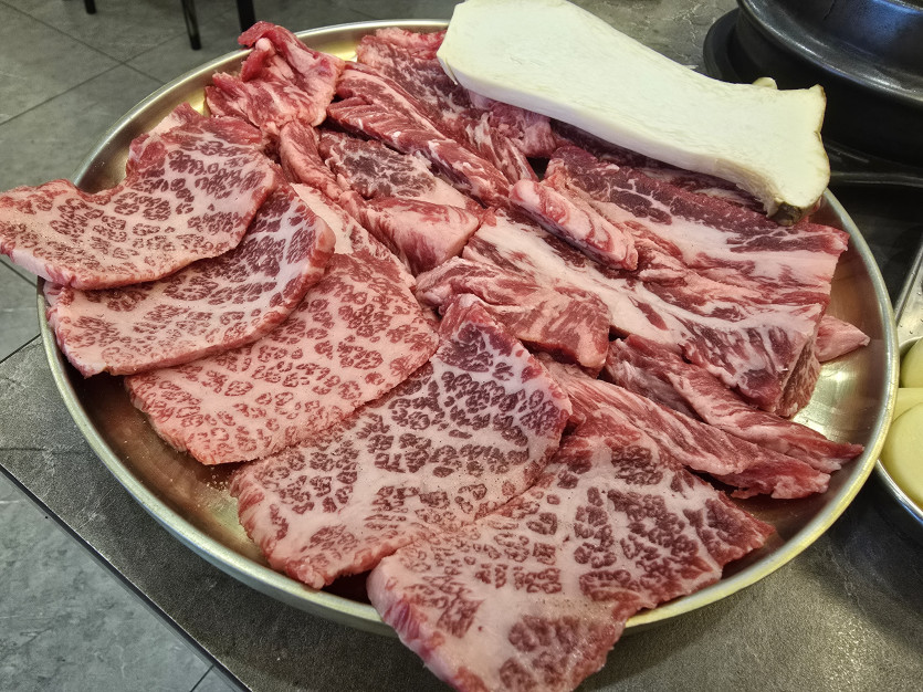 맛저하고 귀가중