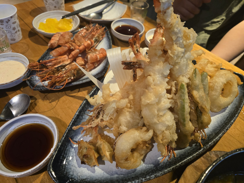 아오 오지게 먹고 귀기!