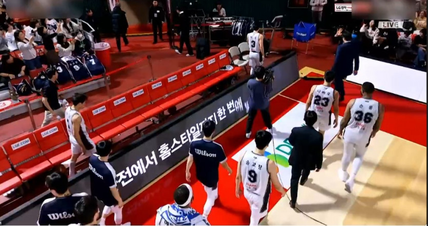 허웅 전반 34득 ㅅㅅㅅㅅㅅㅅ