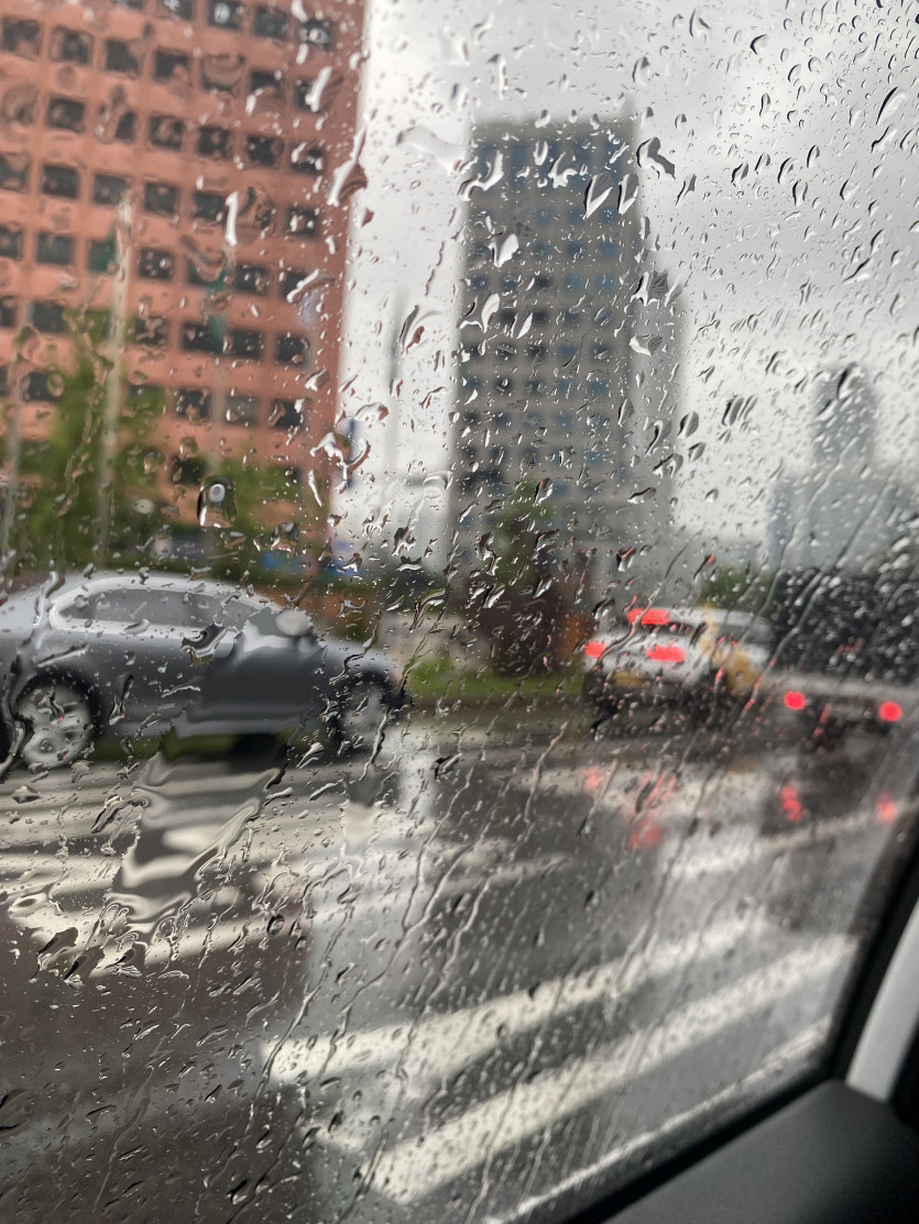 비가 엄청오네요
